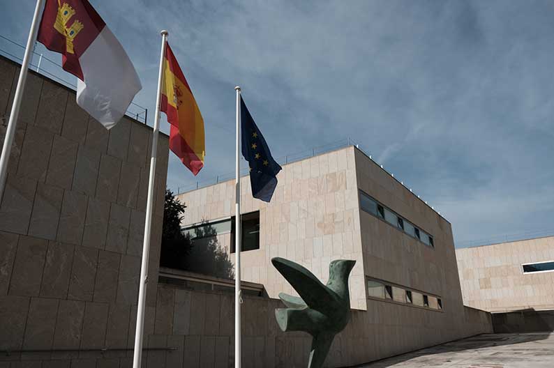 El Gobierno de Castilla-La Mancha reconocerá al profesorado técnico de FP la puntuación de la experiencia en el mismo cuerpo en las listas de interinos 