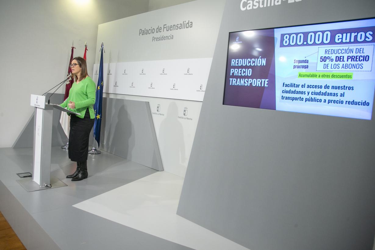 El Gobierno de Castilla-La Mancha destina 800.000 euros a la segunda prórroga del descuento del 50 por ciento para los abonos de transportes en las líneas de titularidad autonómica