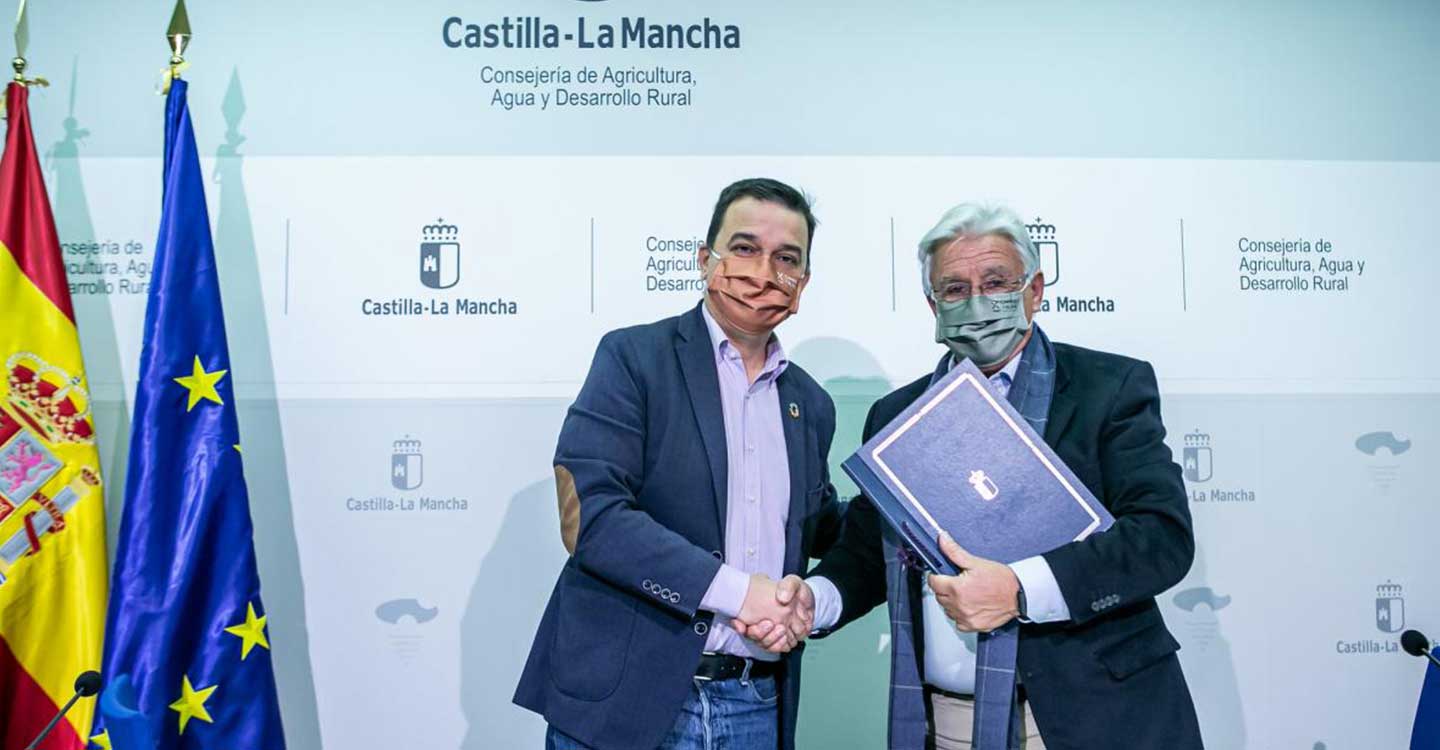 Castilla-La Mancha instalará un centenar de cajeros automáticos para contribuir con medidas reales al desarrollo rural