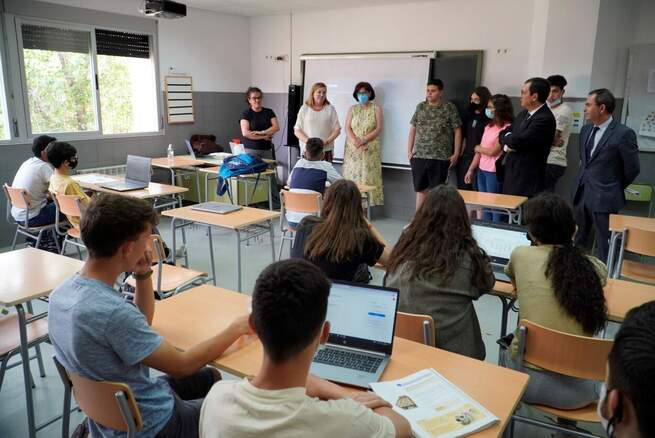 Invertidos más de ocho millones de euros en la mejora del equipamiento y la ampliación de los centros educativos y culturales de la comarca de los Montes de Toledo    