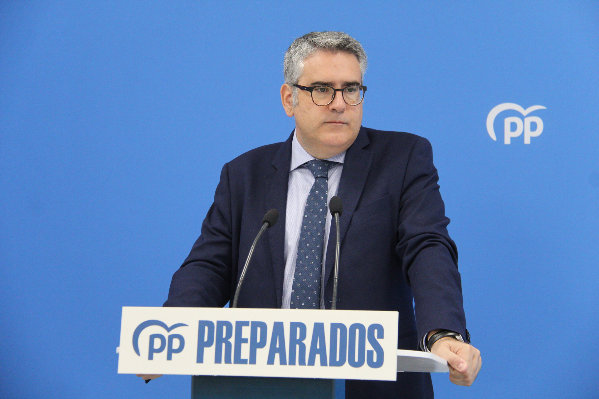 Rodríguez avisa a Page de que tendrá enfrente al PP en su armonización fiscal, que esconde una subida de impuestos a todos los españoles