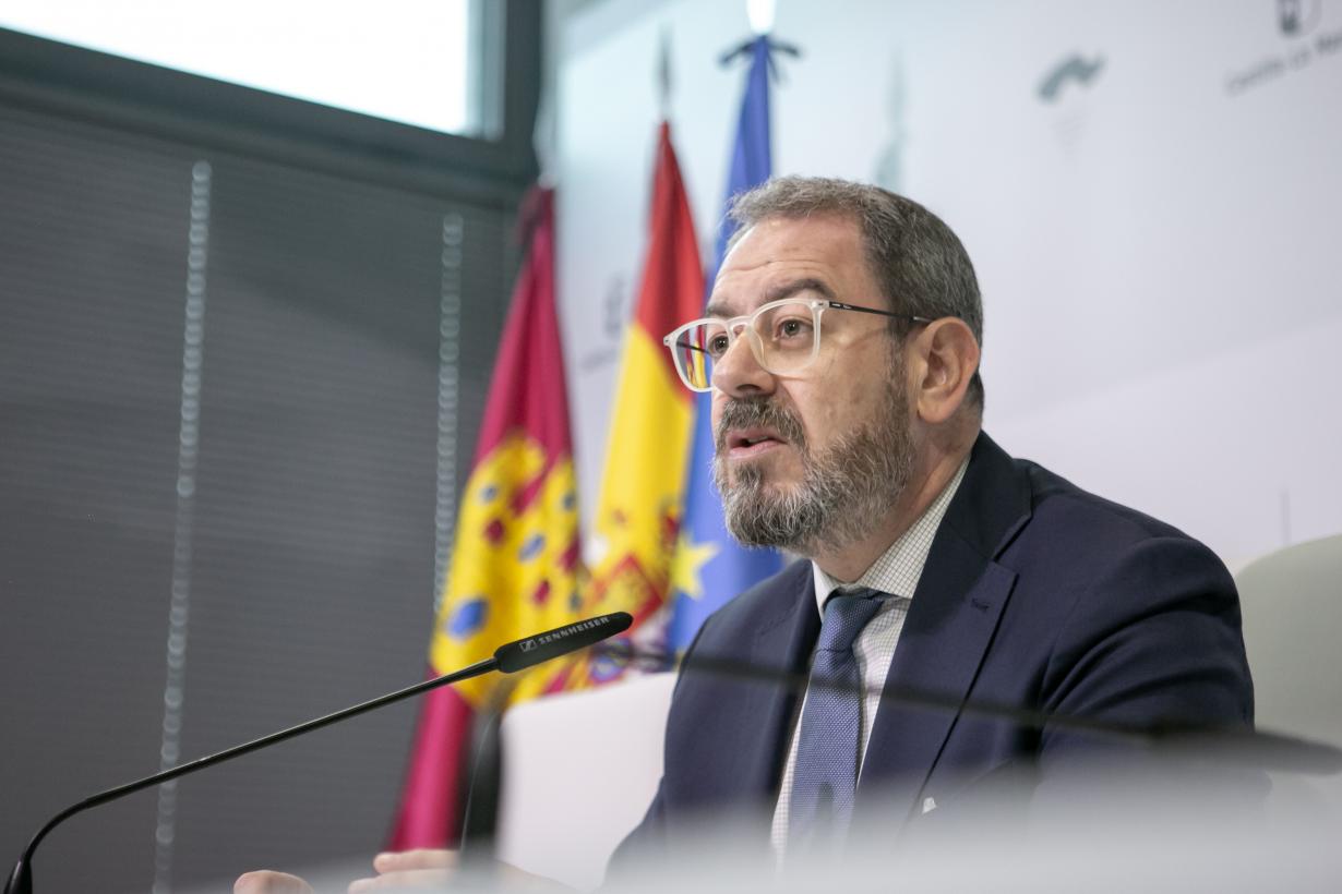 El Gobierno de Castilla-La Mancha simplifica 421 trámites administrativos en siete años para acercar la Administración a la ciudadanía