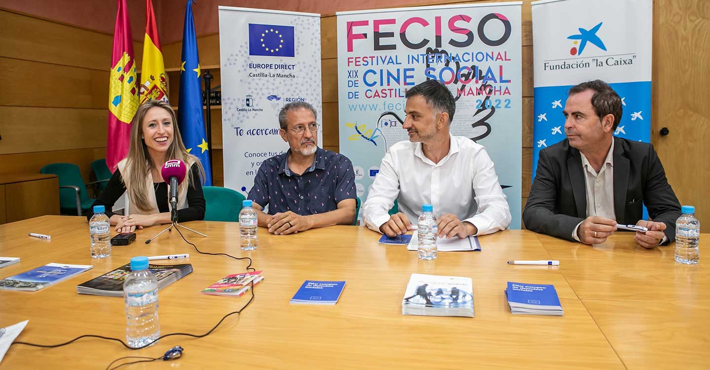 Virginia Marco, asiste a la presentación del premio ‘Pilar Social’ en el marco de la Sección Europea del Festival Internacional de Cine Social de Castilla-La Mancha 