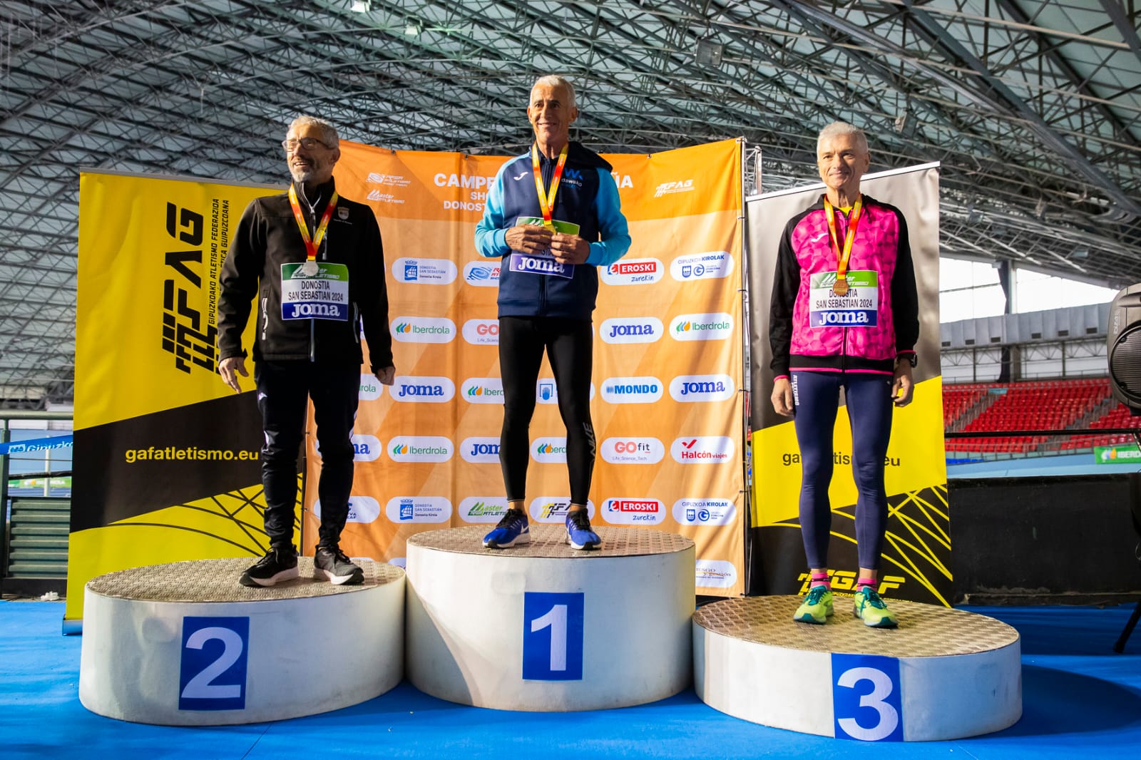 El atleta de Tomelloso, Cipriano Benito, consigue proclamarse Campeón de España en 800 y 1500 metros