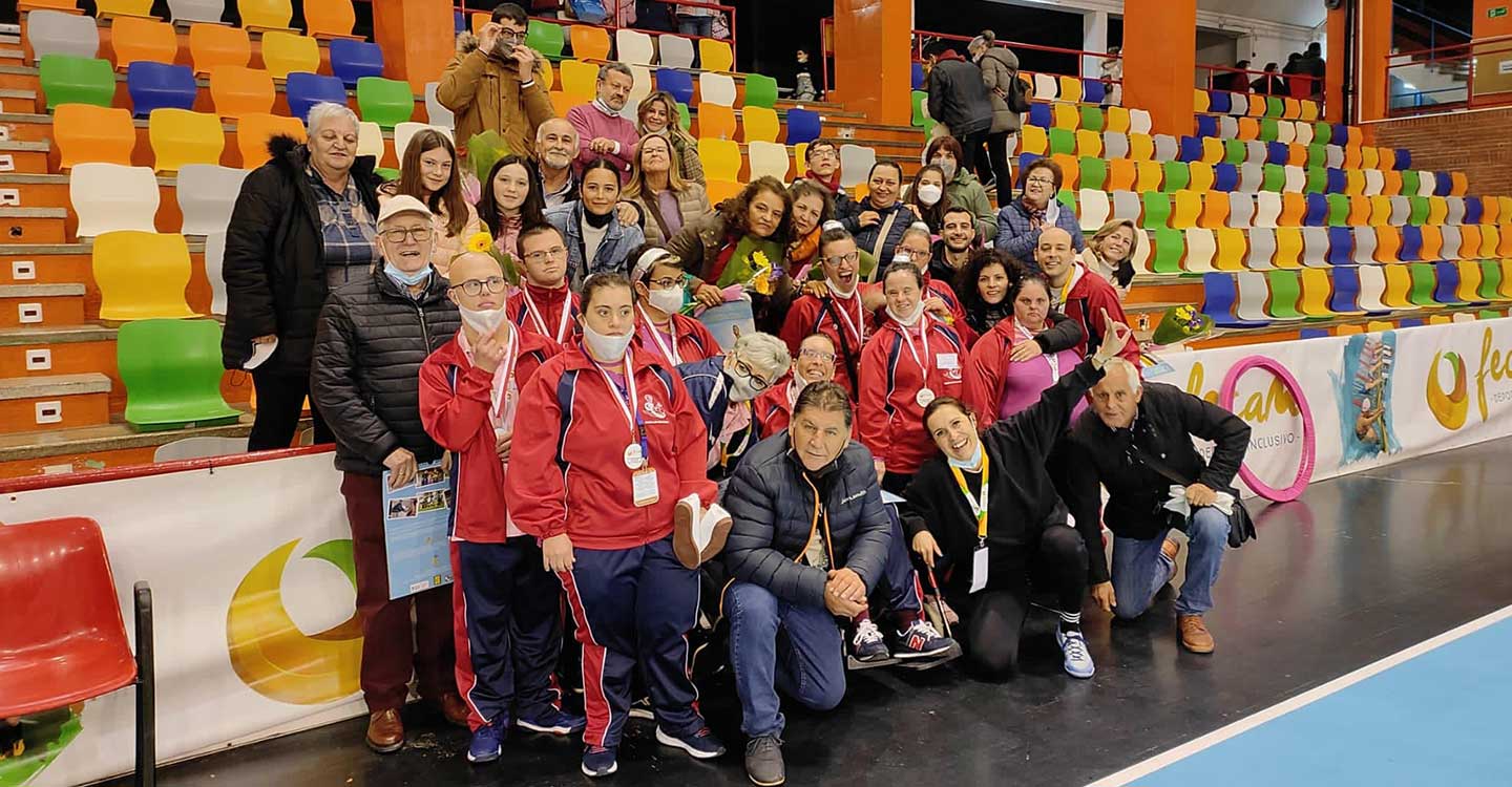 El Club N. E. “Los Delfines" ganadores de cinco medallas en el 20º Campeonato Regional de Gimnasia Rítmica