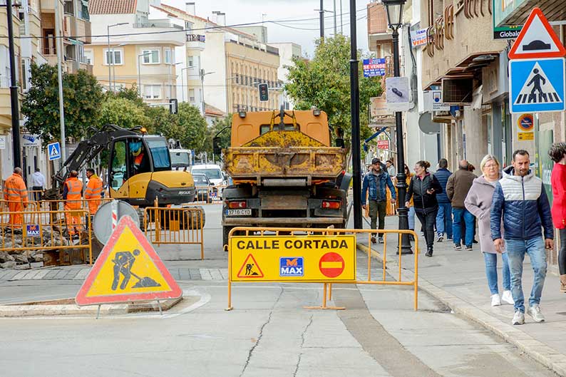 Comienzan las obras de renovación integral en el primer tramo de la calle Francisco García Pavón de Tomelloso
