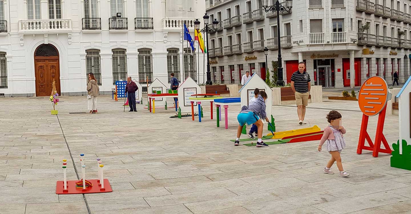 Continúan “Los Veranos de Tomelloso” que este fin de semana traen cine, juegos para niños y música
