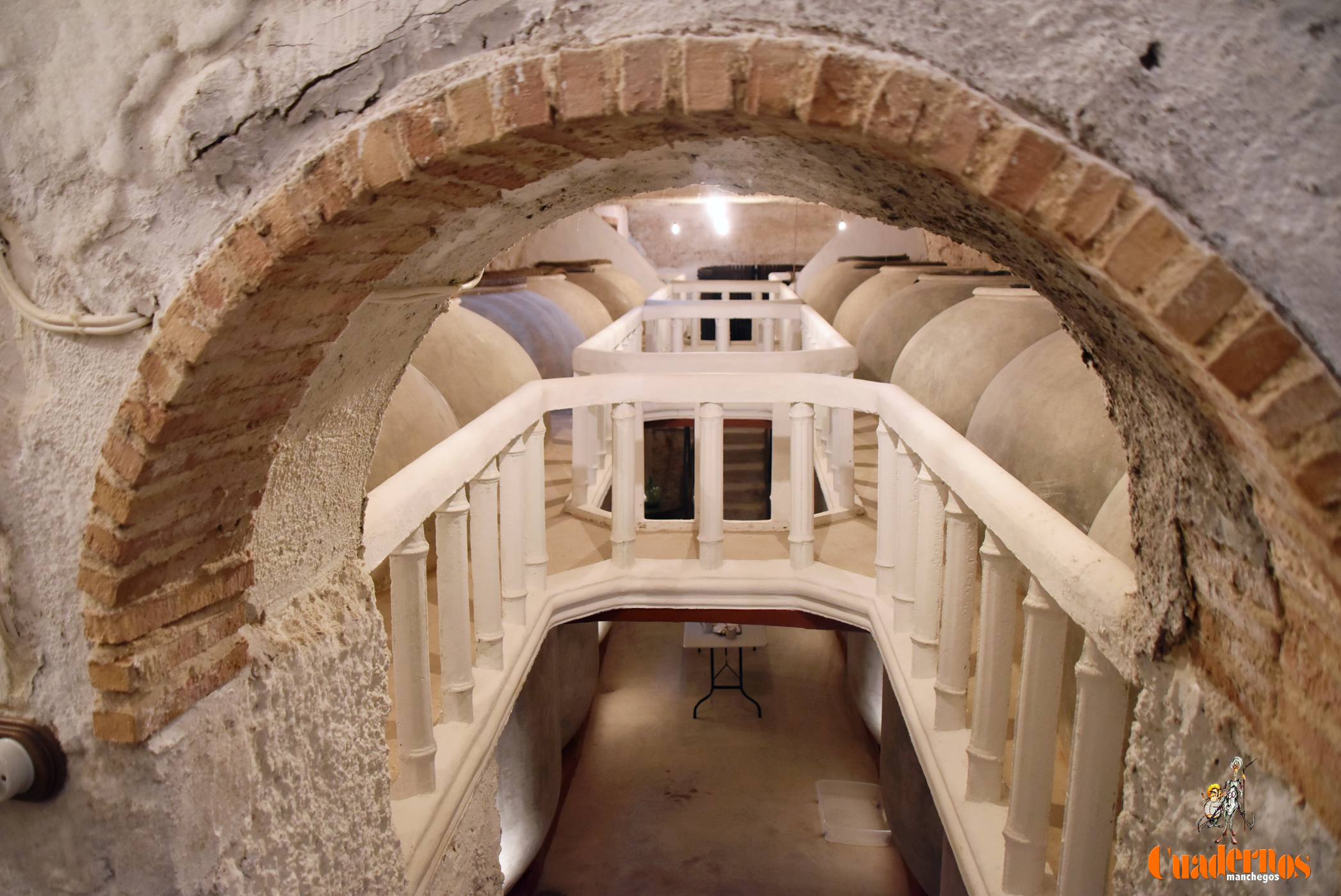 La cueva de los hermanos González Andújar, un paseo por su modelo tan característico dentro del patrimonio único tomellosero