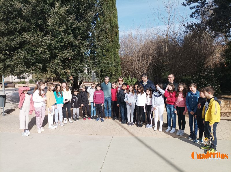 Escolares de Tomelloso han celebrado hoy el Día del Árbol con una plantación en diferentes parques de la ciudad