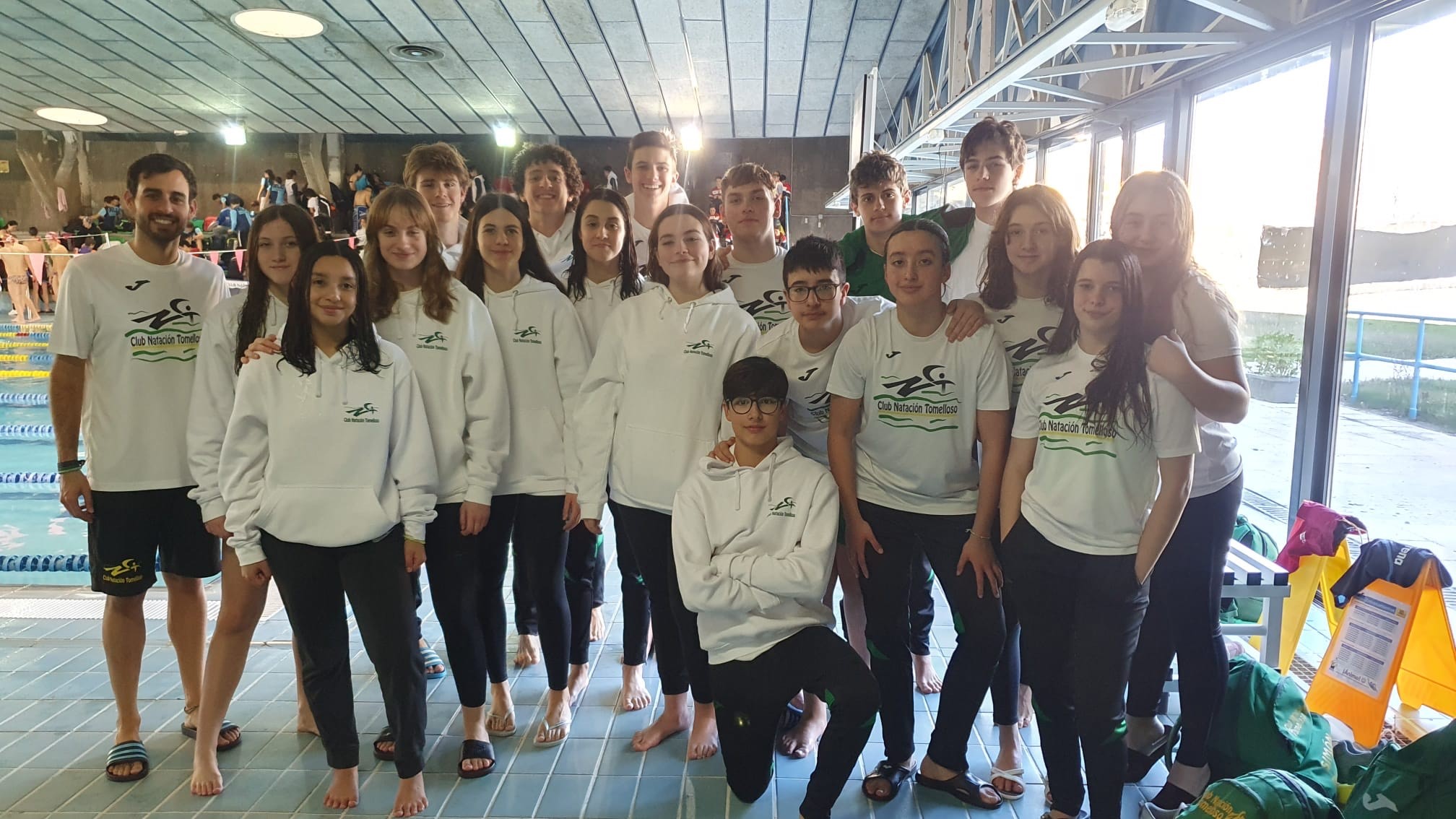 Exitosa participación del Club Natación Tomelloso con varias medallas en el Campeonato Regional