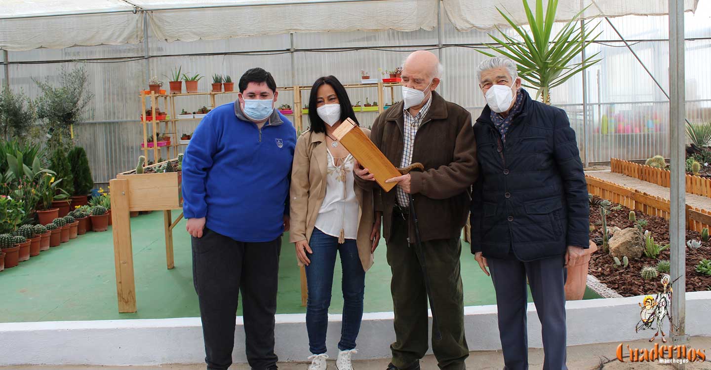 El vivero de plantas de AFAS un verdadero reflejo del cuidado y esmero del Centro Ocupacional, presenta una brillante exposición de cactus