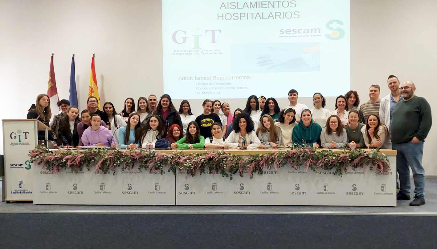 La Gerencia de Tomelloso y el Instituto Francisco García Pavón impulsan el proyecto de ‘Inmersión en el Hospital’ para fomentar la humanización en el ámbito sanitario