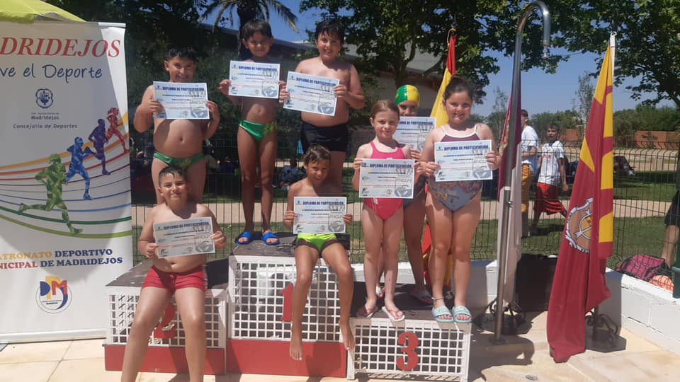 Grandes tiempos del Club Natación Tomelloso en el Campeonato Regional celebrado en Madridejos