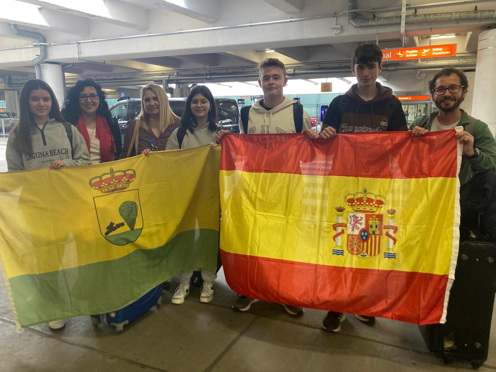 Docentes y alumnos del IES Eladio Cabañero regresan hoy a España después de participar en un proyecto Erasmus + relacionado con el cambio climático