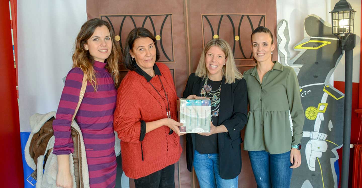 Inmaculada Jiménez felicita al Colegio Carmelo Cortés de Tomelloso por su implicación en el Plan de Lectura
