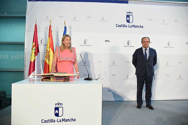 Inmaculada Jiménez tomó posesión de su nuevo cargo como Delegada Provincial de Hacienda en la provincia de Ciudad Real