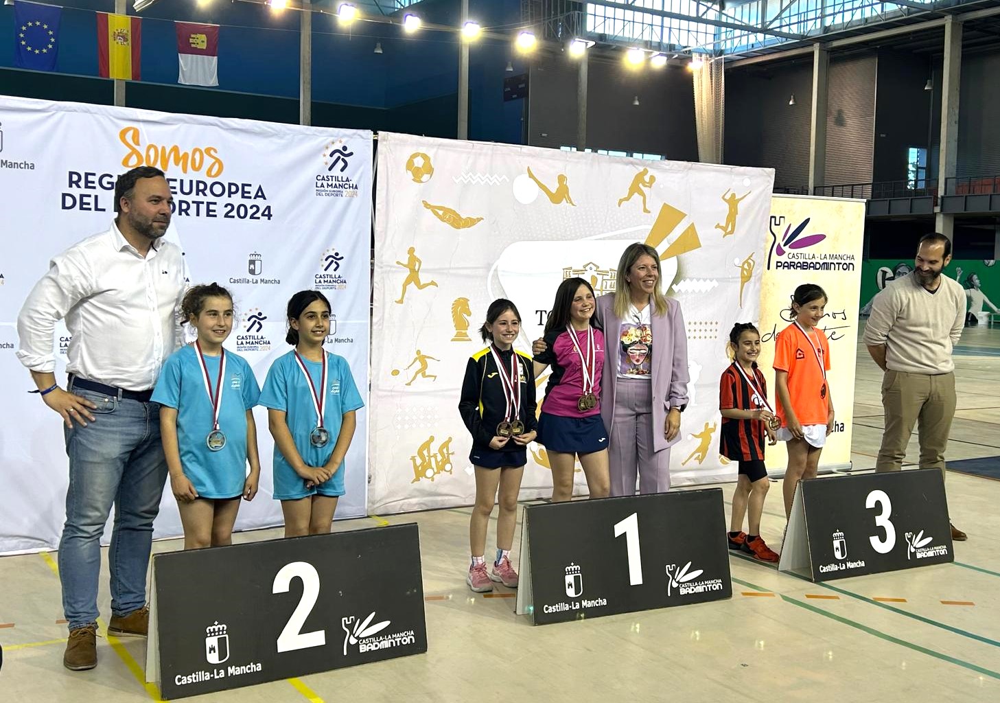 Inmaculada Jiménez asistió ayer en Tomelloso a la entrega de premios del Campeonato Regional de Deporte en Edad Escolar en la disciplina de bádminton 
