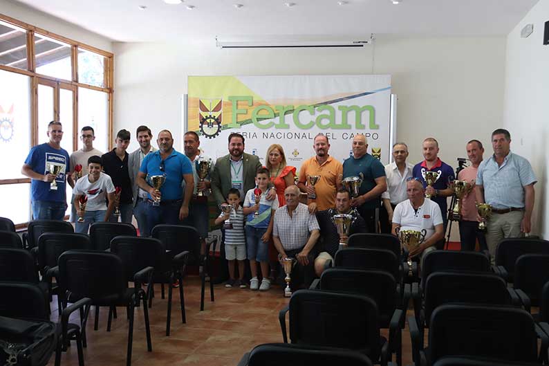 El tomellosero Jesús Miguel Benito campeón nacional en categoría adultos en el concurso de arada con tractor

