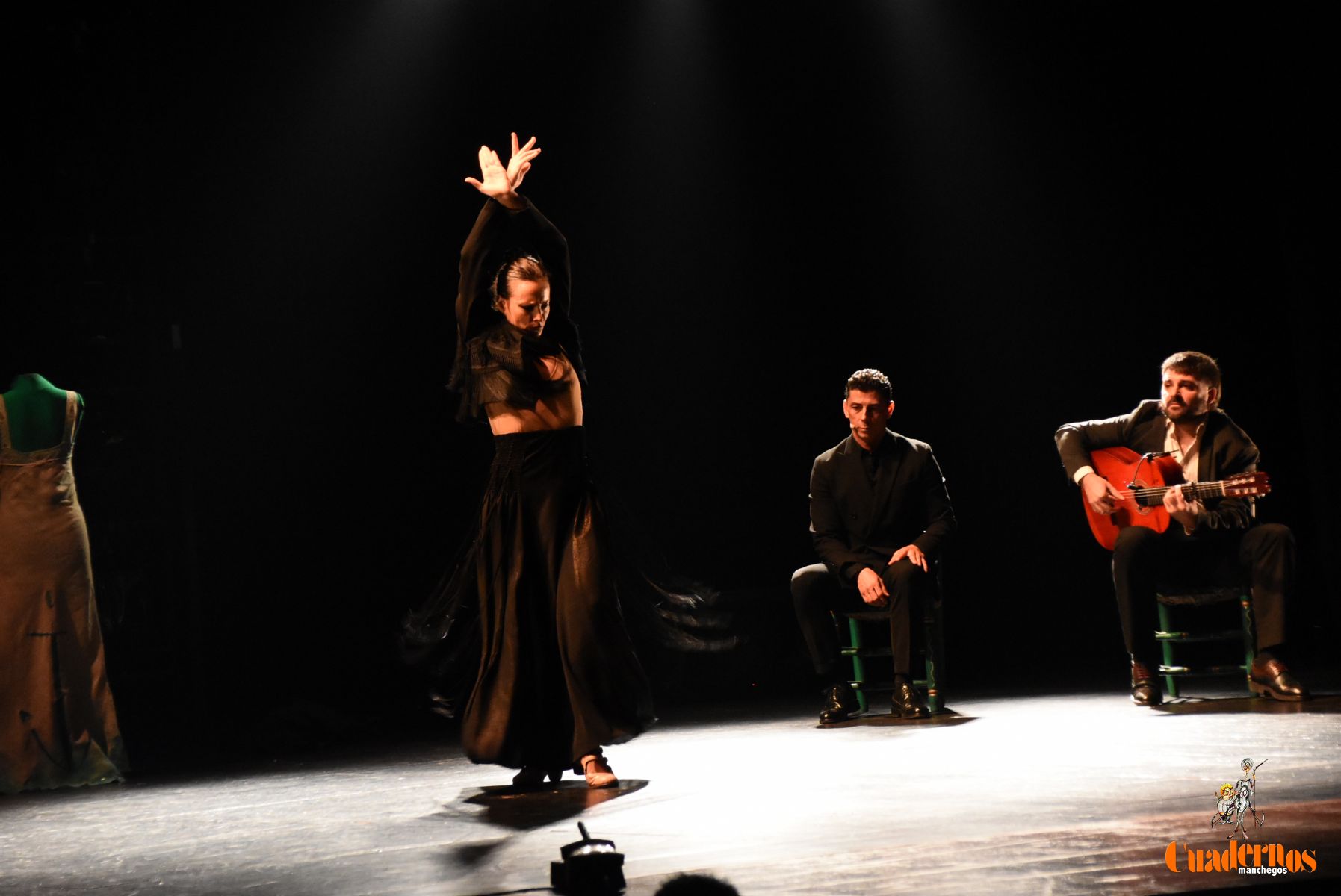 La gran Lucía Ruibal levanta de sus asientos al público del Marcelo Grande con su espectáculo “La bailarina salvaje”