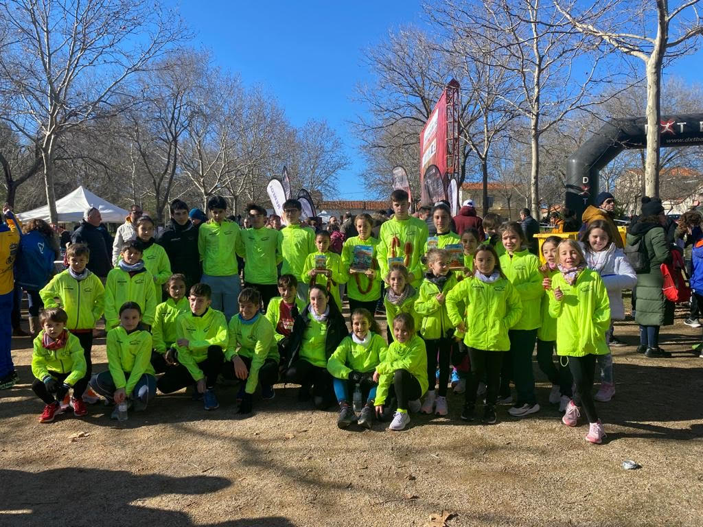 La Manchathon Academy levanta admiración en el Cross Regional de Puertollano