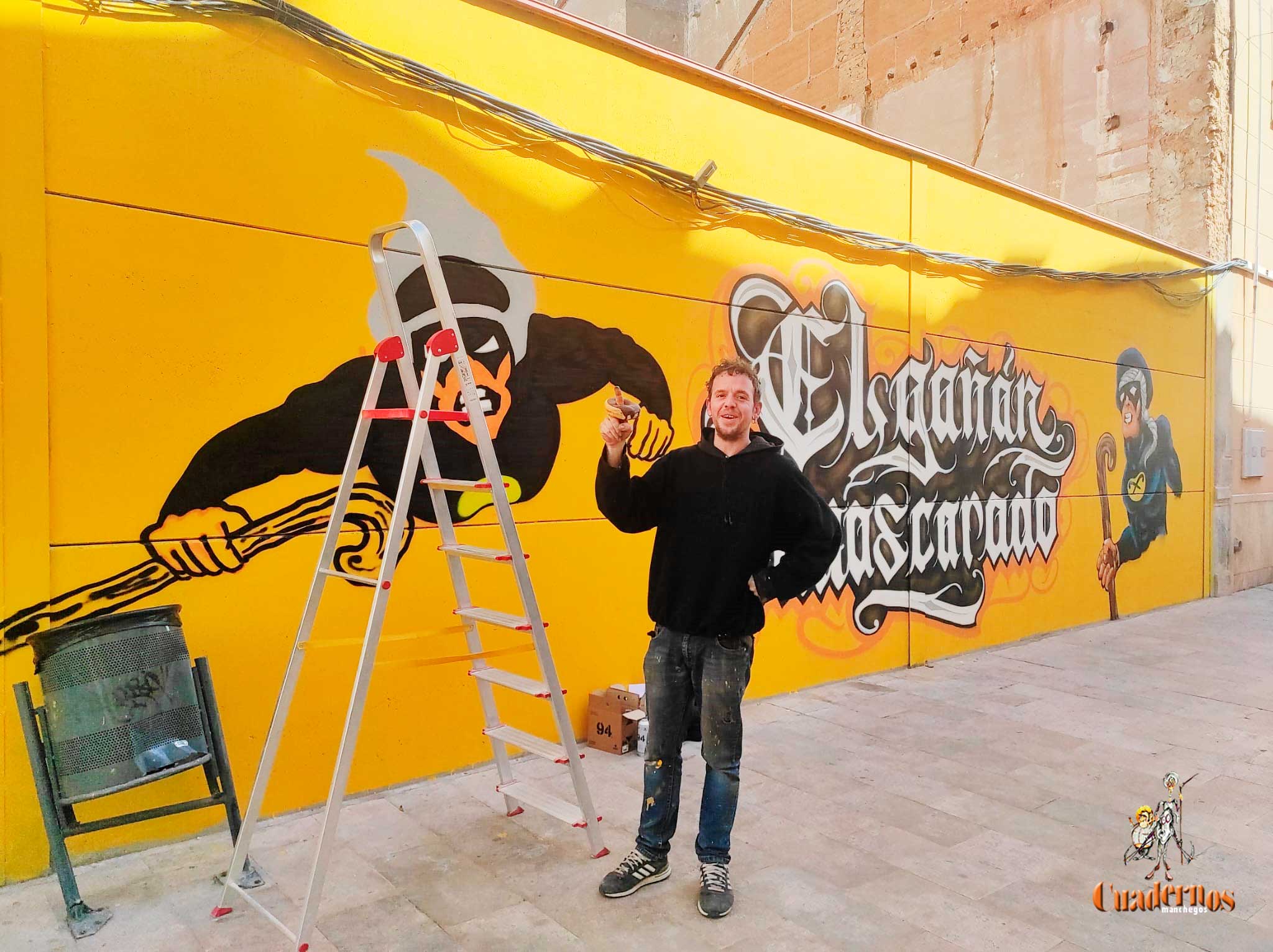 El Gañán Enmascarado vuelve de la mano de Manuel Solana a una de las paredes de la calle Doña Crisanta