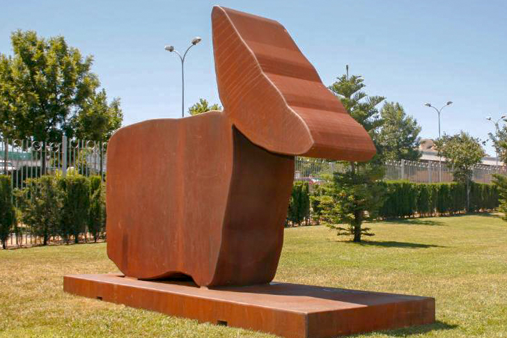 
El miércoles se inaugura en Los Jardines del Parque de la Constitución la exposición “Esculturas Monumentales”, de Juan Méjica
