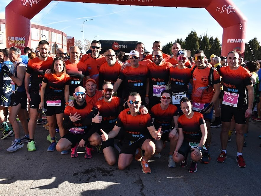 Los Pieles Run disfrutan corriendo en la 10K de Villarrubia de los Ojos