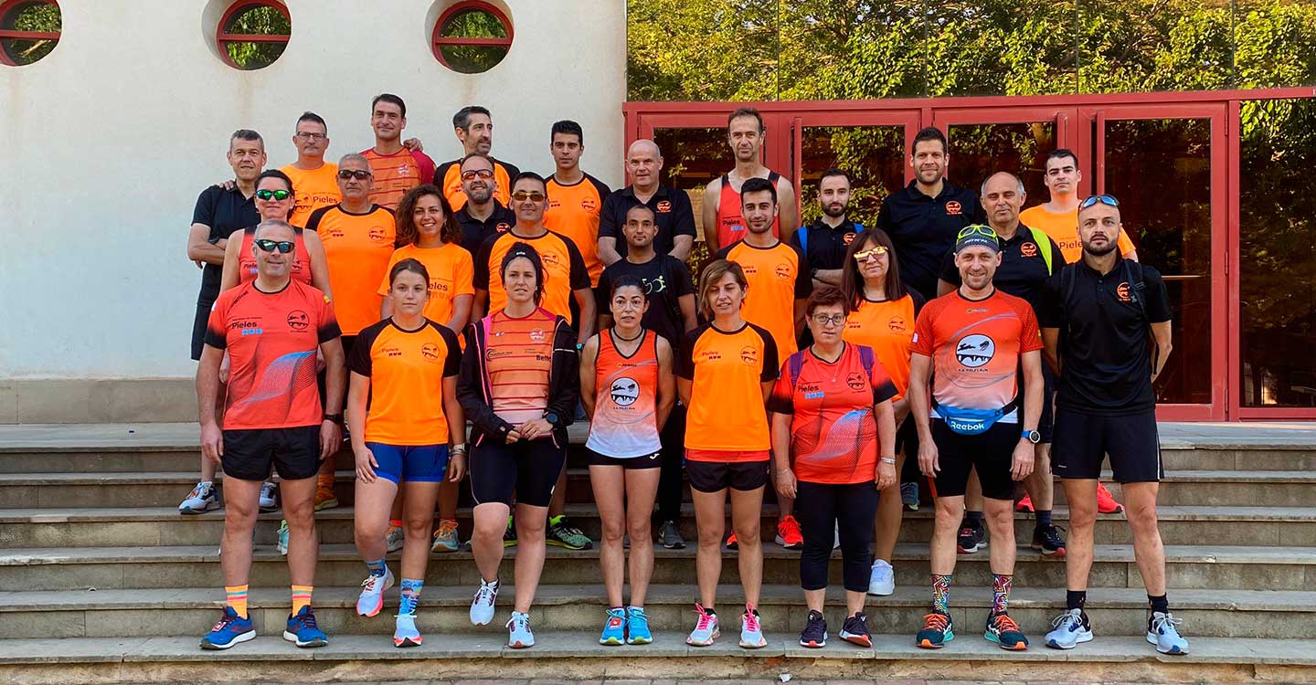 45 atletas de Los Pieles Run se desplazaron a Argamasilla para correr su X Carrera Popular Villa de Argamasilla de Alba