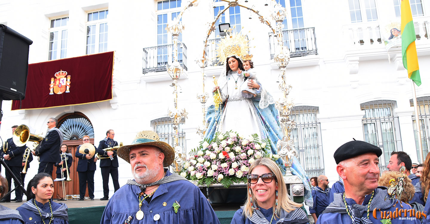 Miles de tomelloseros acompañan a la Virgen de las Viñas en una Romería 2023 vivida con mucha pasión y que ha batido récord de participación