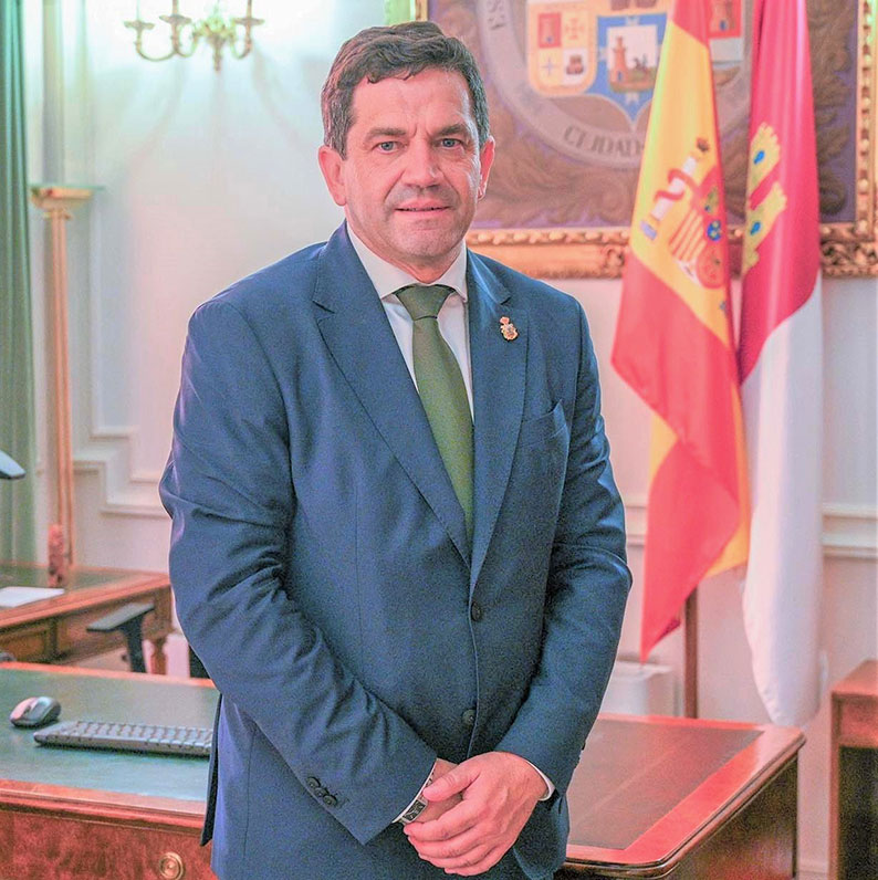 Saluda del presidente de la Diputación Provincial de Ciudad Real, Miguel Ángel Valverde, con motivo de la Feria y Fiestas de Tomelloso 2023