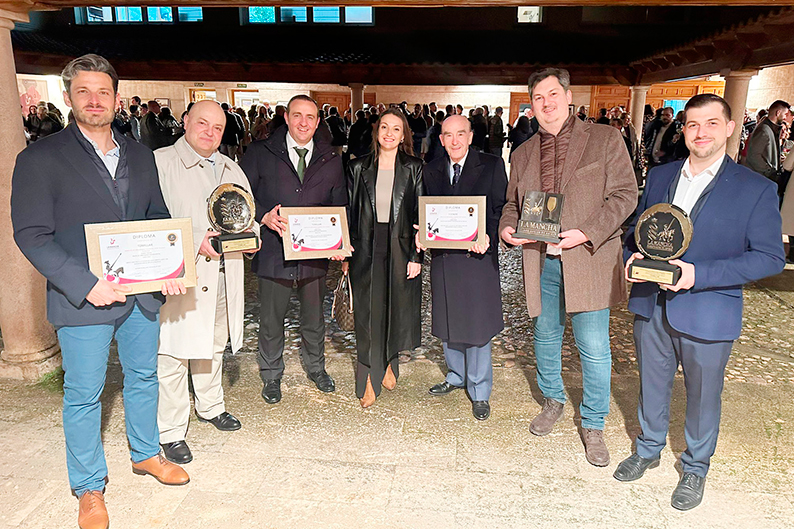 Los vinos de la Cooperativa Virgen de las Viñas y Vinícola de Tomelloso continúan logrando grandes reconocimientos