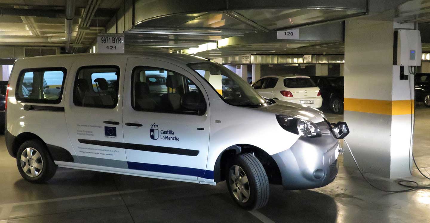 Adquirido el primer vehículo 100 por cien eléctrico del parque móvil de la Junta de Comunidades de Castilla-La Mancha
