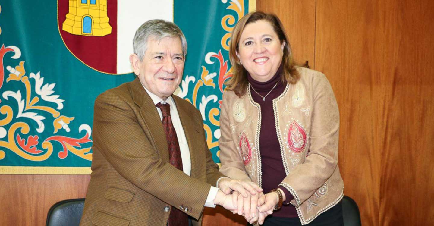 El Gobierno regional renueva el convenio con la Fundación Yehudi Menuhi para fomentar las artes en el ámbito escolar como herramienta de integración