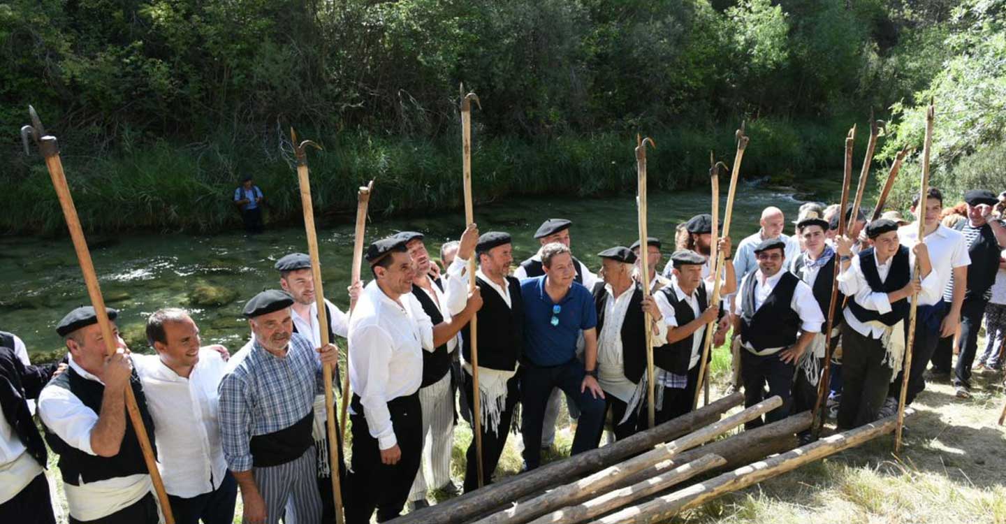 El DOCM publica la resolución por la que se inicia el expediente para declarar Bien de Interés Cultural ‘Los Gancheros del Alto Tajo’