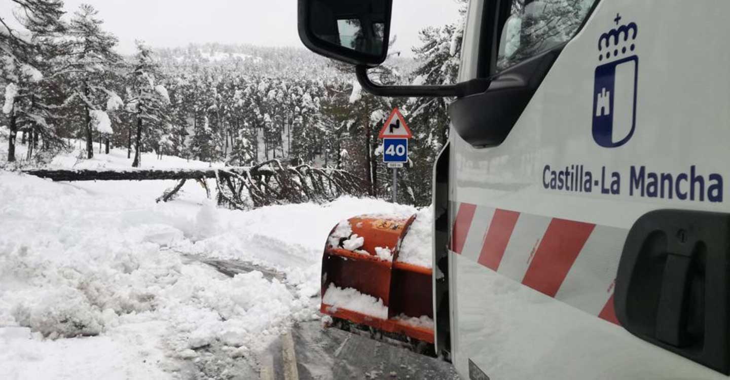 El Gobierno regional activa el Protocolo de Vialidad invernal que se extiende por los 8.700 kilómetros de la red regional 