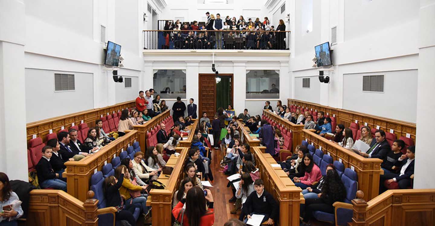 El Pleno de la Infancia reivindica más participación para los niños y niñas como “sujetos de pleno derecho” 