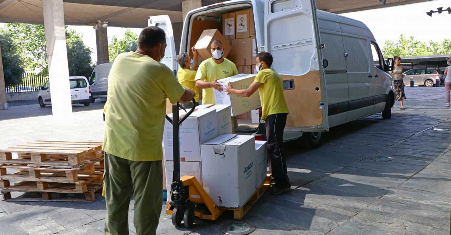 El Gobierno de Castilla-La Mancha ha distribuido esta semana otro medio millón de artículos de protección para los profesionales sanitarios 