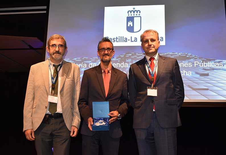 El Gobierno de Castilla-La Mancha recibe el premio internacional ‘Arista EMEA’ a la iniciativa de colaboración público-privada