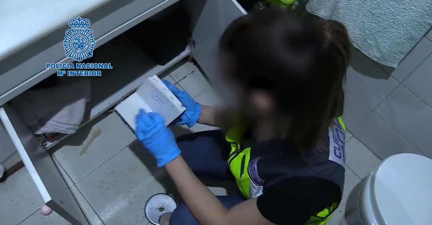 La Policía Nacional libera a 15 mujeres víctimas de trata que eran explotadas en locales de Murcia y Almería