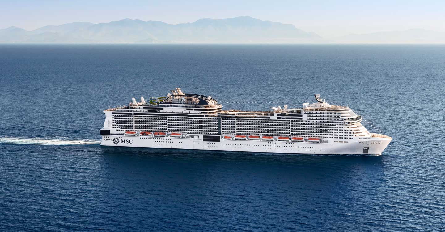 El Puerto de Bilbao recibe al espectacular barco MSC Virtuosa, uno de los cruceros más nuevos de MSC Cruceros y más respetuoso con el medioambiente