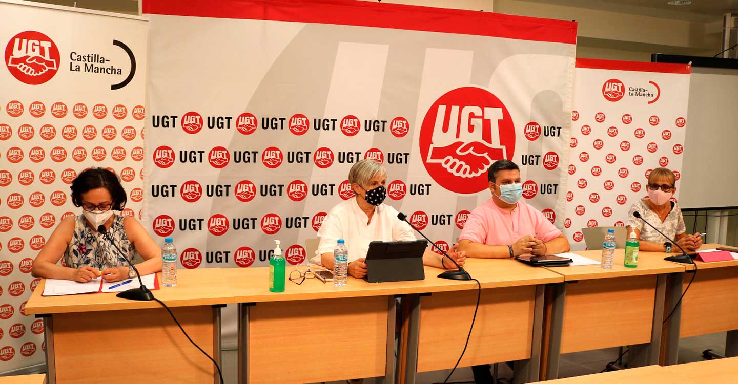 UGT denuncia abandono de las residencias de mayores de CLM durante la pandemia y urge a convocar el diálogo social 