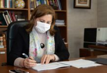 De palabra y de ejemplo