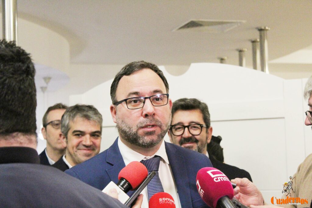 exitazo galeria del vino tomelloso 10