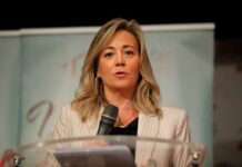 Faltan mujeres en el campo español