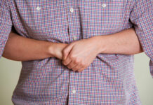 Un guardia civil fuera de servicio salva la vida de una persona que se había atragantado mientras comía en un restauranteU