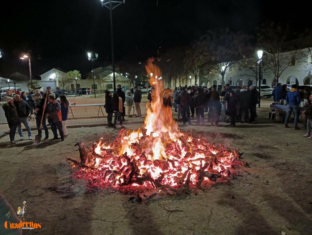 Hogueras de San Antón