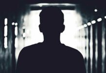 «Pensar la finitud para no vivir como muertos vivos»