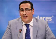 Siempre por detrás, Emiliano