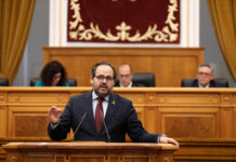 Núñez logra el consenso en el Parlamento para incorporar una unidad de cuidados paliativos pediátricos y mejorar la vida a cerca de 300 niños castellanomanchegos