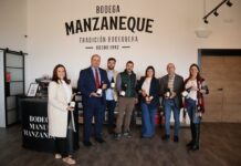 El Gobierno de Castilla-La Mancha apoya al sector vitivinícola con diferentes líneas de ayuda para que el vino de la región se siga vendiendo en los mercados internacionales